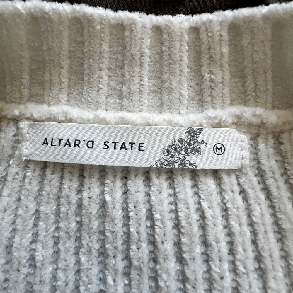 Sweater - Picture 2 of 2